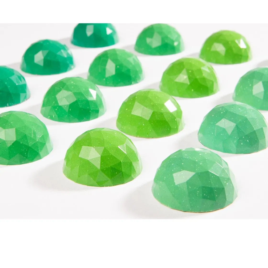 Chocolate World Bonbonvorm Halve Bol Facet (24x) Ø30x15mm* Bonbonvormen