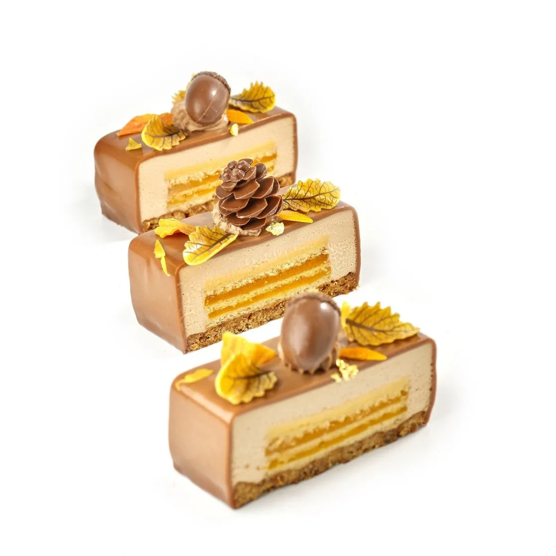 Dobla Chocoladedecoratie Gebogen Blad Geel (144 stuks)* Chocolade Decoraties|Chocolade Decoraties