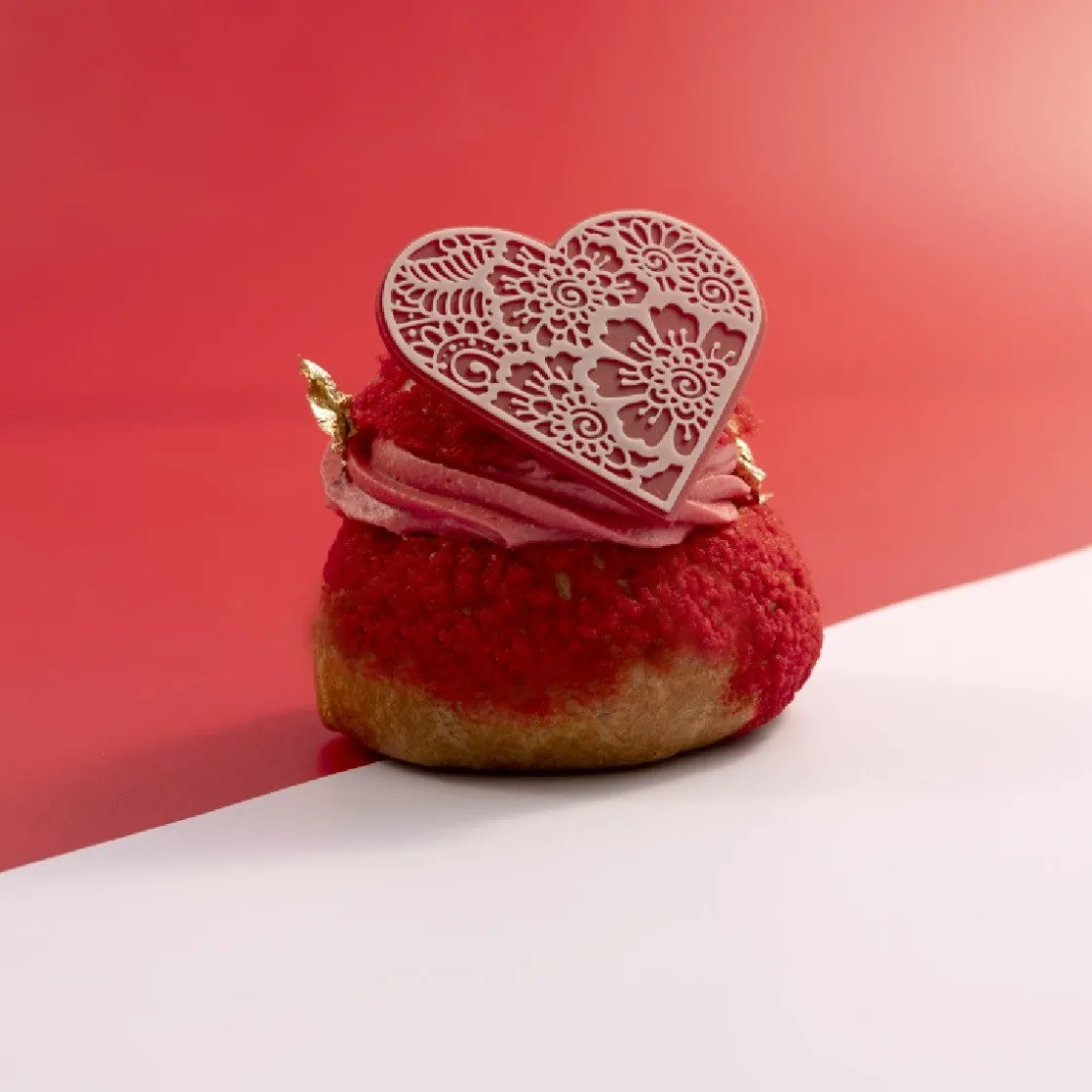 Dobla Chocoladedecoratie Lace Hart Rood / Wit (96 stuks)* Chocolade Decoraties|Chocolade Decoraties