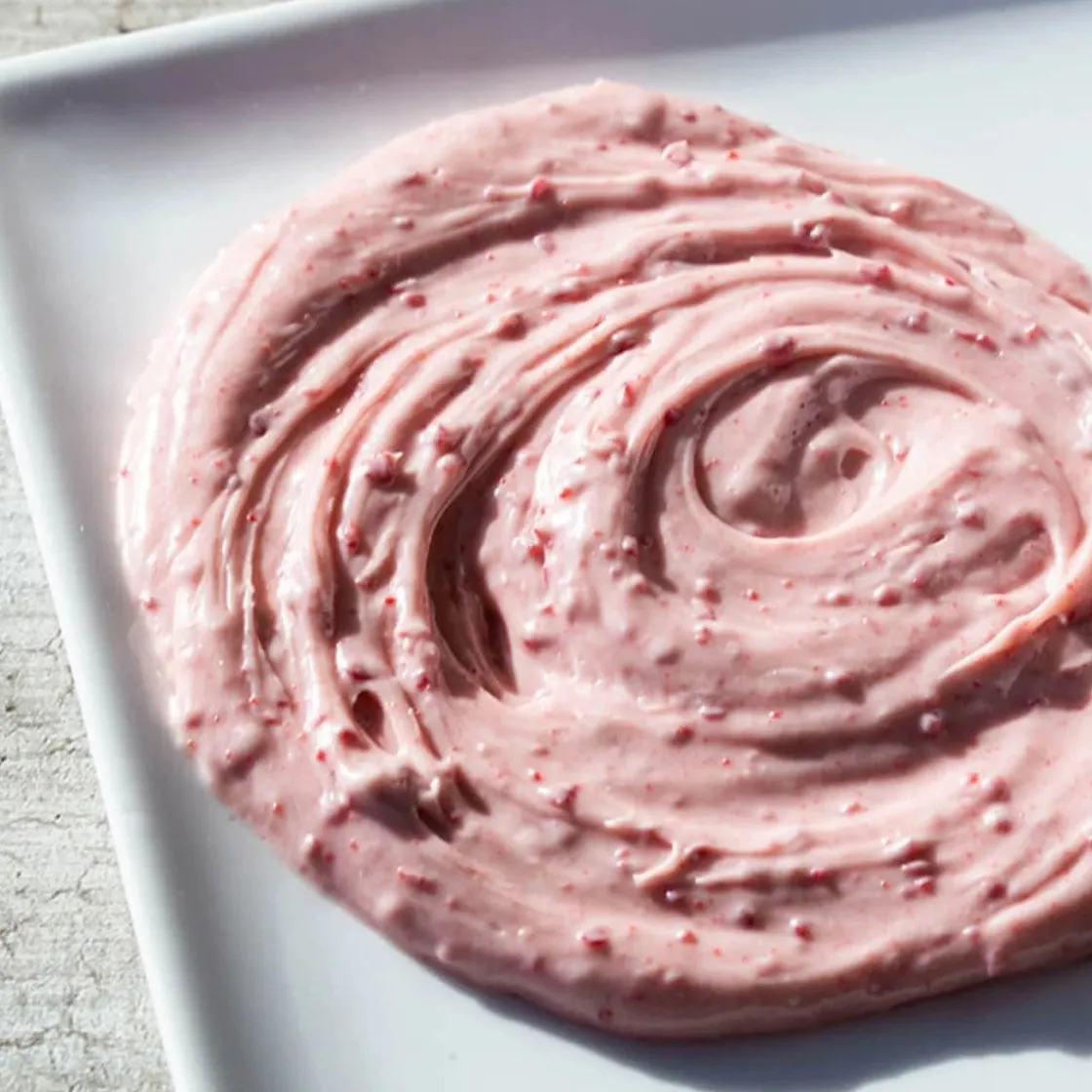 Irca Crunchy Rode Fruit Spread (Chococream) 5kg* Chocolade Vullingen|Bonbonvullingen