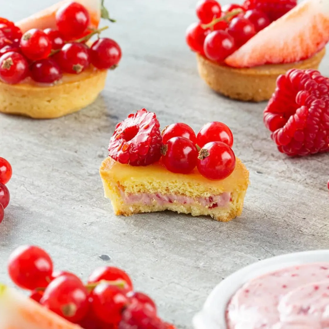 Irca Crunchy Rode Fruit Spread (Chococream) 5kg* Chocolade Vullingen|Bonbonvullingen