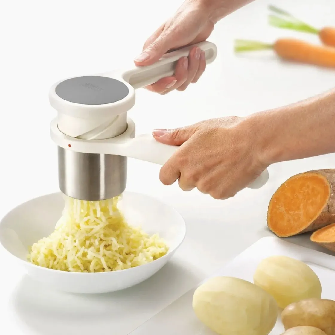 Joseph Joseph Aardappelpers* Schillen En Raspen|Bakhulpmiddelen