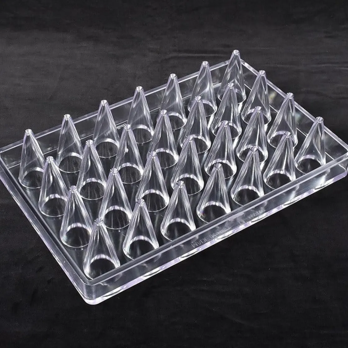 Martellato Bonbonvorm Kegel (28x) 25x55mm* Bonbonvormen