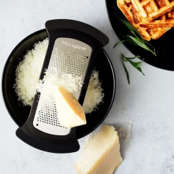 Microplane Bowl Rasp Fijn* Schillen En Raspen