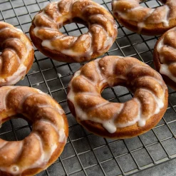 Nordic Ware French Twist Donut Bakvorm* Speciale Bakvormen