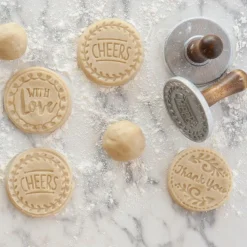 Nordic Ware Koekjesstempel Greetings Set/3* Figuur Stekers