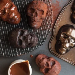 Nordic Ware Mini Doodshoofdjes Bakvorm* Speciale Bakvormen