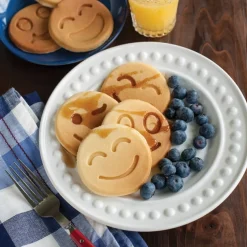 Nordic Ware Pancake Pan Smiley* Speciale Bakvormen