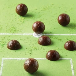 Silikomart Siliconen Bonbonvorm Voetbal (15x) Ø2,7x1,4cm* Bonbonvormen